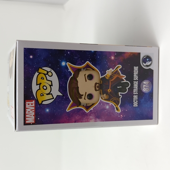 Funko Pop Marvel What If... Doctor Strange Supreme Amazon Exclusive GITD - Picture 4 of 4